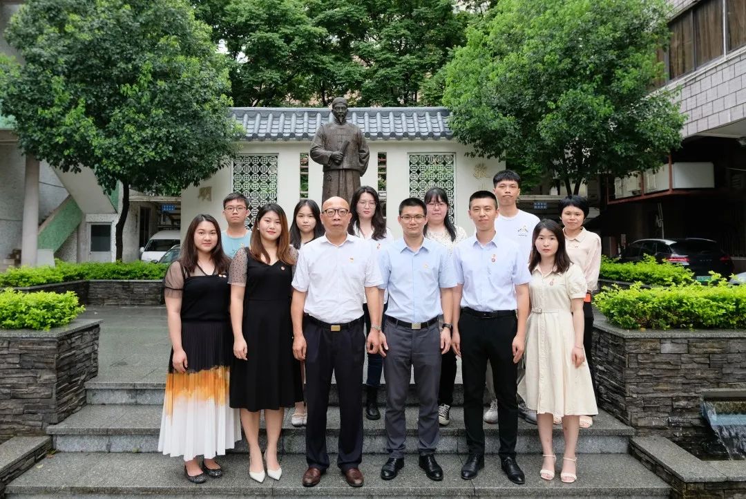 促互换 共成长——广药集团团委携j9国际集团团委赴敬建堂发展团务互换进建